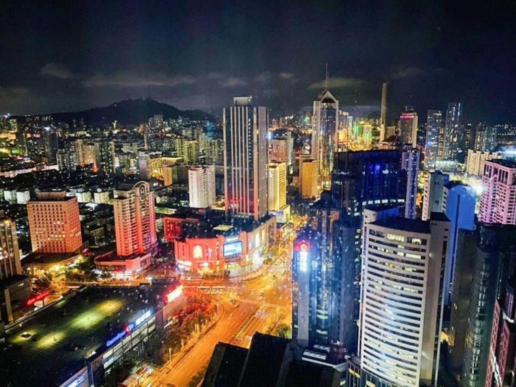 Grand Madison Qingdao Harbour-View Central（Former Qingdao Farglory Hotel） Екстериор снимка