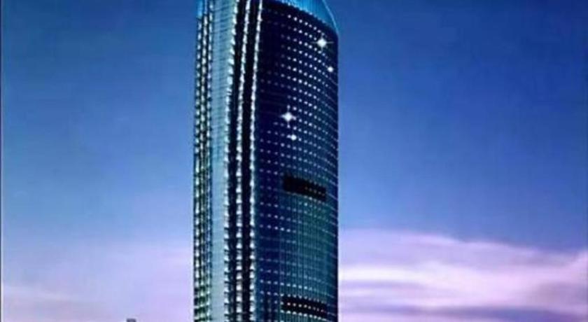 Grand Madison Qingdao Harbour-View Central（Former Qingdao Farglory Hotel） Екстериор снимка