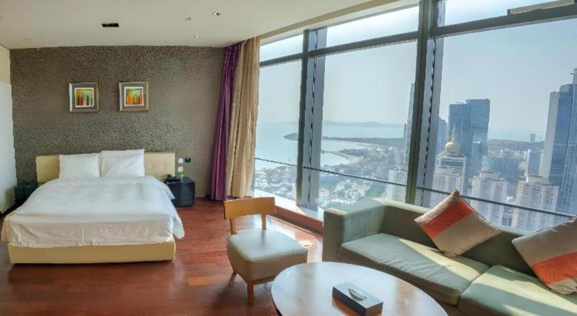 Grand Madison Qingdao Harbour-View Central（Former Qingdao Farglory Hotel） Екстериор снимка
